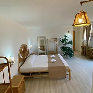  Appartement Greek Temple